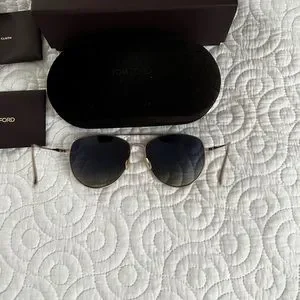 Tom Ford | Accessories | Unisex Tom Ford Milla 59mm Gradient  display picture 2